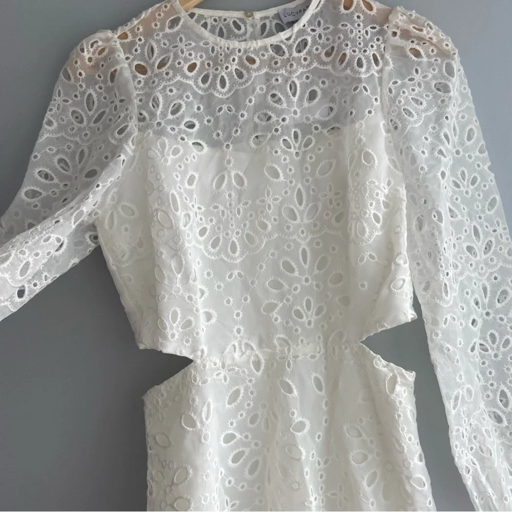Lucy Paris Faith Cut Out White Eyelet Lace Mini Dress - Picture 5 of 12